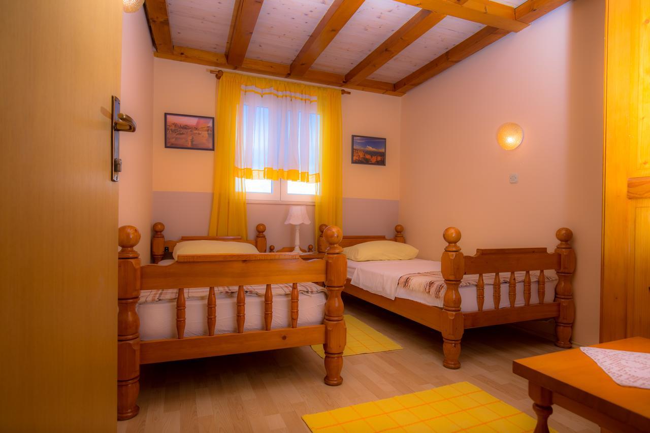 Apartment Family Vodice Extérieur photo